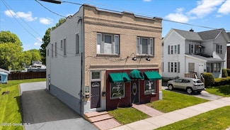 39 Hudson St, South Glens Falls, NY 12803