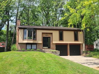 5811 Monassas Run Dr, Milford, OH 45150