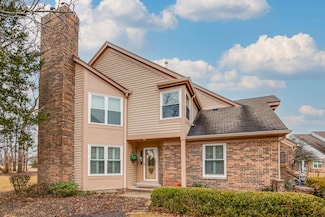 93 Willow Pkwy Unit 691, Buffalo Grove, IL 60089