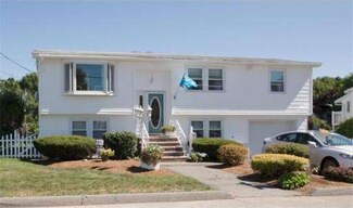 14 Westchester Dr, Lawrence, MA 01843