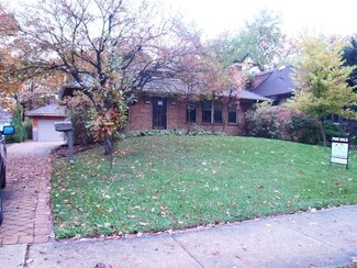 3913 Wolf Rd, Western Springs, IL 60558