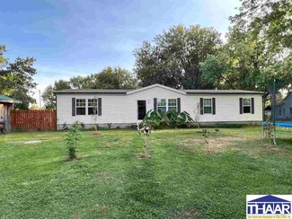 830 E Washington St, Knightsville, IN 47857