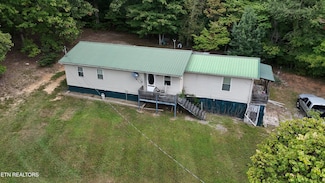 8928 Ellis Ln, Powell, TN 37849