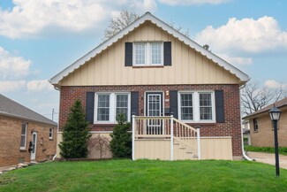 224 S 77th St, Milwaukee, WI 53214