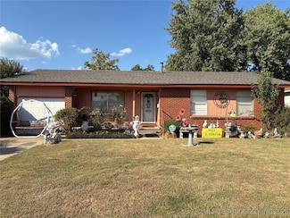 1411 E Denton Ave, Sapulpa, OK 74066