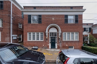 938 Bellefonte St, Pittsburgh, PA 15232