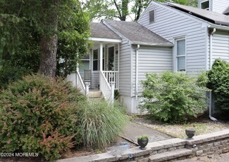 516 Regenhard Ave, Moorestown, NJ 08057