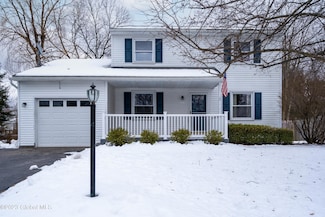 18 Windmill Dr, Glenmont, NY 12077