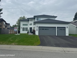 7512 Setter Dr, Anchorage, AK 99502