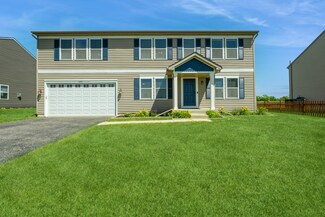 2204 Ridge Dr, Hebron, IL 60034