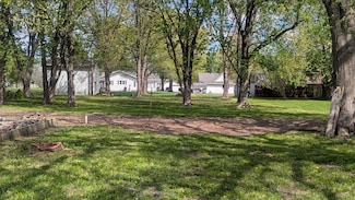 260 N Sherman St, Cisco, IL 61830