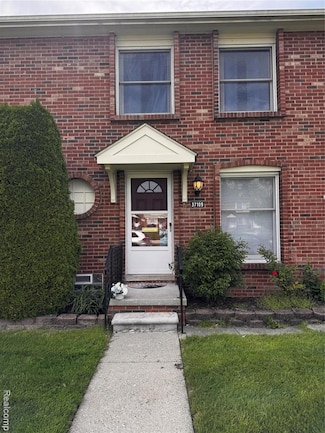 37109 Charter Oaks Blvd Unit 42, Clinton Township, MI 48036