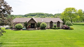 2167 Lincoln Hwy, Chester, WV 26034