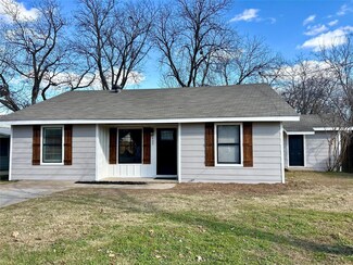 412 S Daugherty Ave, Eastland, TX 76448