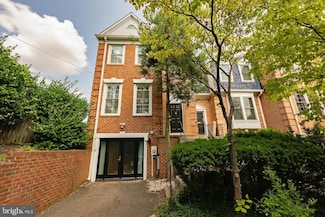 2317 37th St NW Unit UPPER, Washington, DC 20007