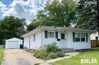 2407 4th St, Moline, IL 61265