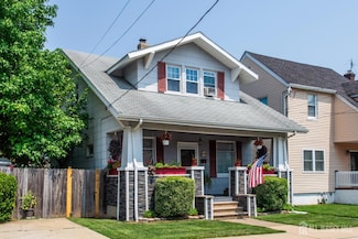 11 Summit Ave, Fords, NJ 08863