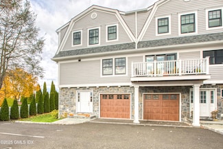 24 Harold St Unit E, Cos Cob, CT 06807