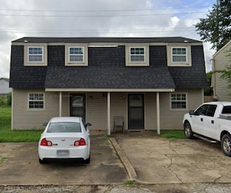 2215 Spence Cir, Jonesboro, AR 72401