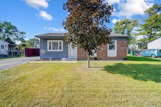8448 Blue Lake Ave, Galloway, OH 43119