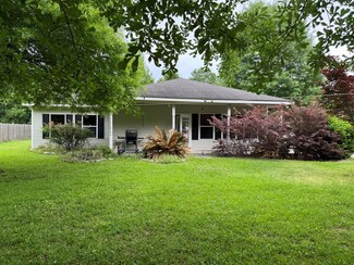 117 Williamsburg Rd, Picayune, MS 39466
