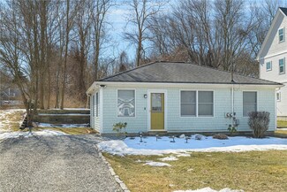63 Buoy St, Jamestown, RI 02835