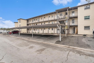 5245 Amulet Dr Unit 208, New Port Richey, FL 34652