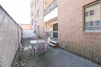 24 Corey St Unit 102, Everett, MA 02149