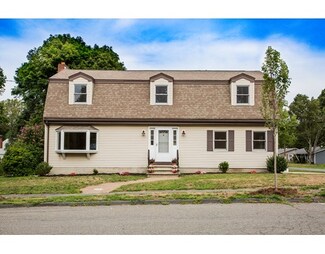 4 Oakmont Rd, Beverly, MA 01915