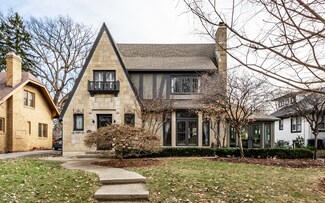5733 Carrollton Ave, Indianapolis, IN 46220