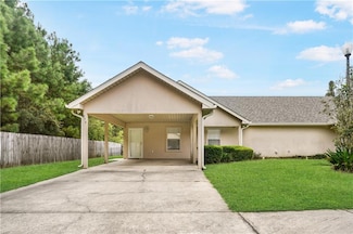 474 Avalon Villa Dr, Ponchatoula, LA 70454