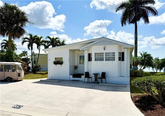 357 Bobcat Run, Naples, FL 34114