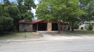 742 Rosewood Ave Unit 744, Boerne, TX 78006