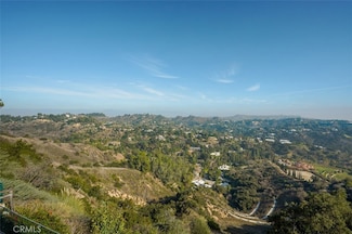 2716 Angelo Dr, Los Angeles, CA 90077
