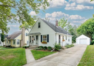 1711 Burke Ave NE, Grand Rapids, MI 49505