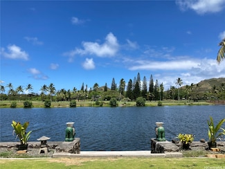 275 Kakahiaka St, Kailua, HI 96734