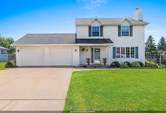 2158 Skyview St, Green Bay, WI 54311