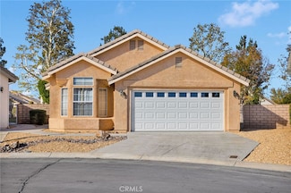 11236 Bunker Cir, Apple Valley, CA 92308