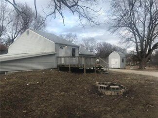 9611 Raytown Rd, Kansas City, MO 64134