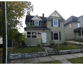 616 Clinton St, South Bend, IN 46601