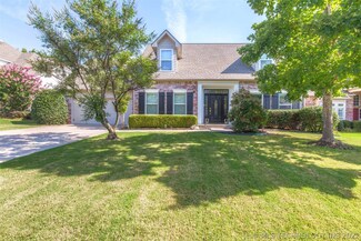 8513 E 97th St, Tulsa, OK 74133