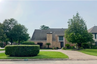 6726 Saffron Hills Dr, Spring, TX 77379