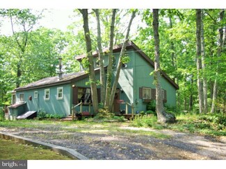 155 Canary Rd, Millville, NJ 08332
