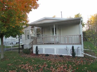 6297 Whispering Woods Dr, Williamson, NY 14589