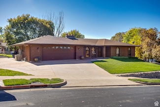 403 Quail Run Rd, Farmington, UT 84025