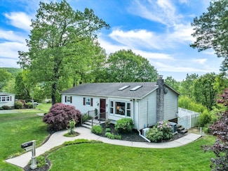 95 Franklin Heights Rd, Lehighton, PA 18235