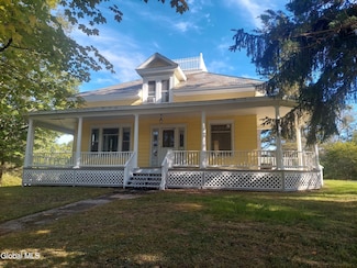 5 Owen Rd, Cropseyville, NY 12052