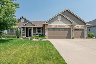 6725 NW 93rd St, Johnston, IA 50131