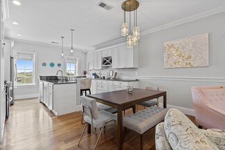 8 Gates St Unit PH, Boston, MA 02127