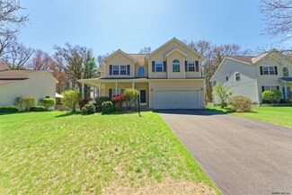 134 Woodfield Blvd, Mechanicville, NY 12118